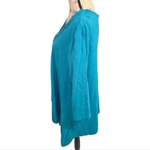 Chico's Teal Crochet Detail Shark Bite Hem Lace-Up Women's Top Size 4 XXL - Picture 3 of 8